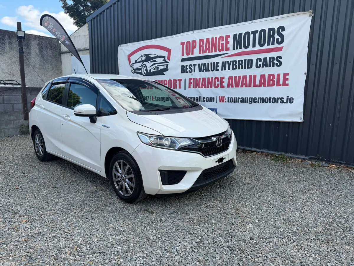 Honda Fit Hatchback, Petrol Hybrid, 2017, White