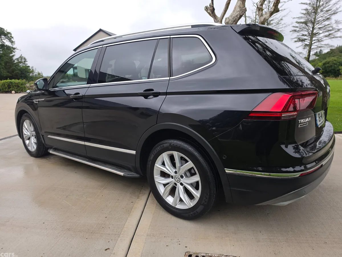 Volkswagen Tiguan SUV, Diesel, 2018, Black