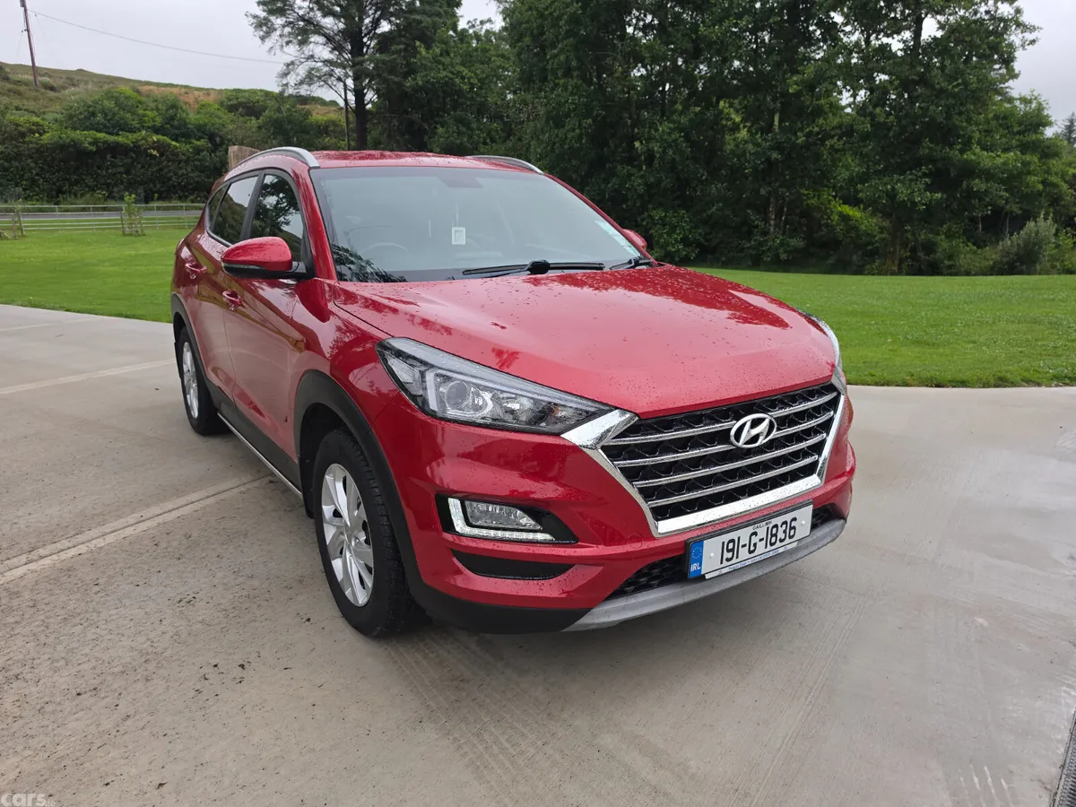 Hyundai Tucson SUV, Diesel, 2019, Red