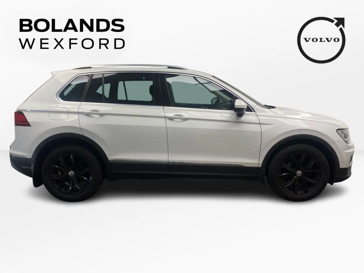 Volkswagen Tiguan SUV, Petrol, 2019, White