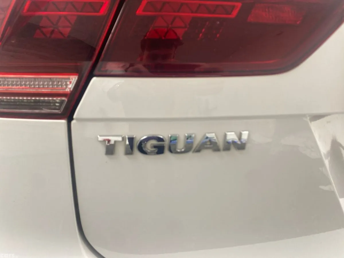 Volkswagen Tiguan SUV, Petrol, 2019, White