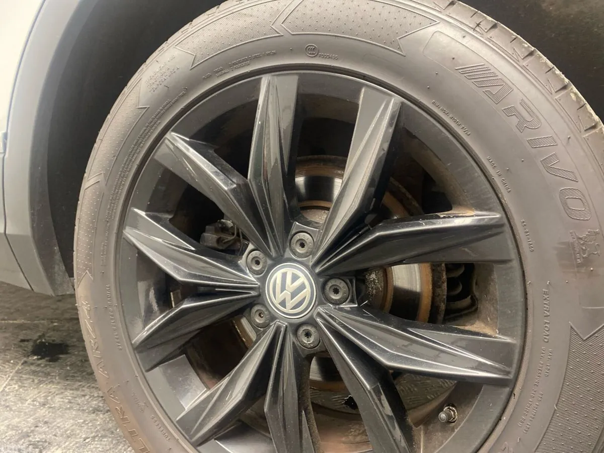 Volkswagen Tiguan SUV, Petrol, 2019, White