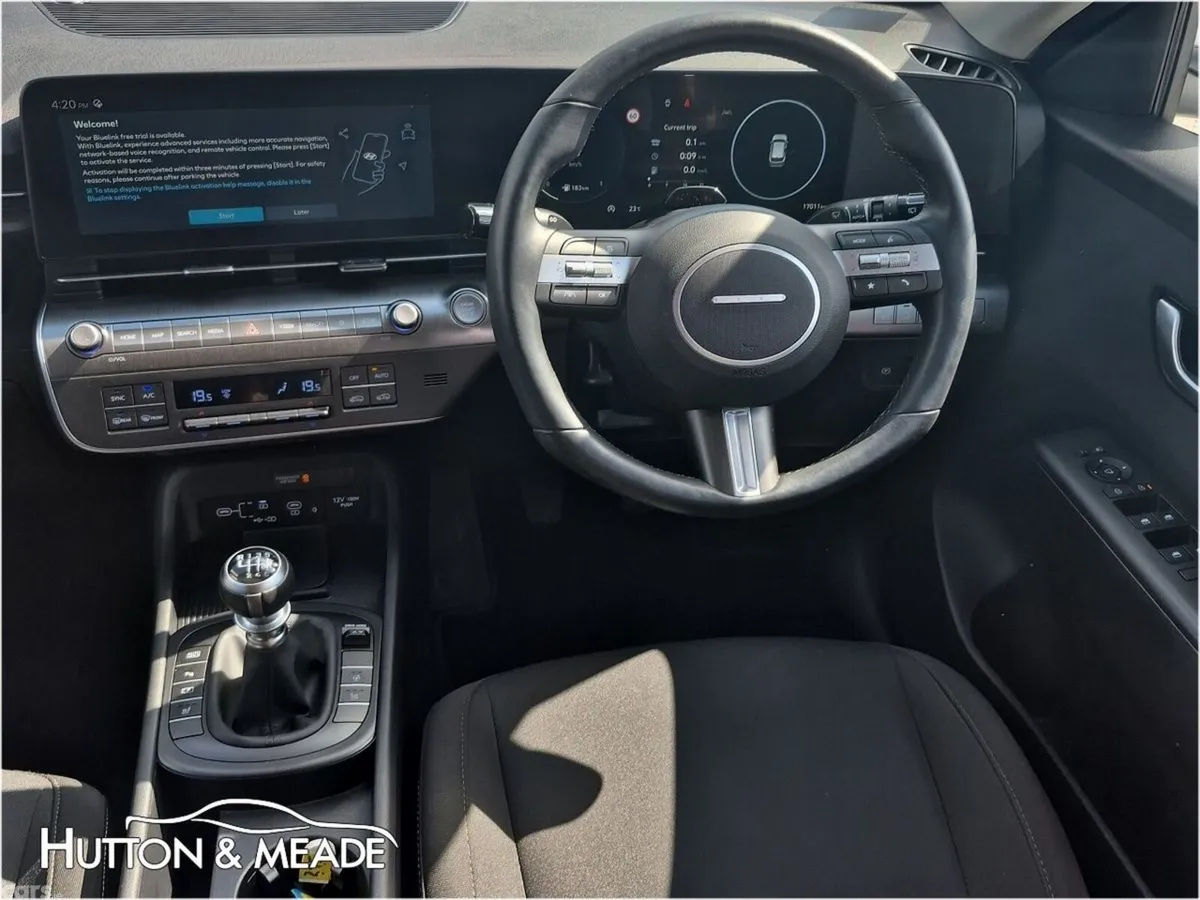 Hyundai KONA SUV, Petrol, 2024, White