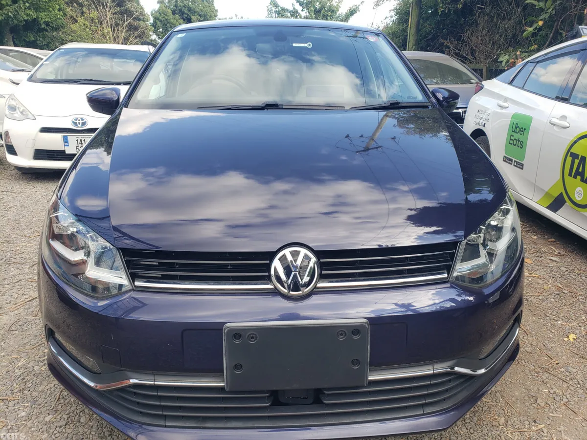 Volkswagen Polo Hatchback, Petrol, 2016, Blue