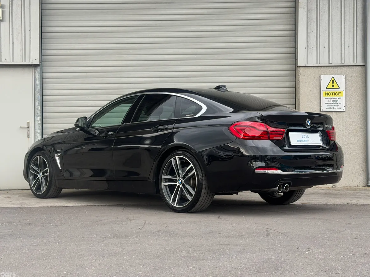BMW 4-Series Coupe, Petrol, 2018, Black