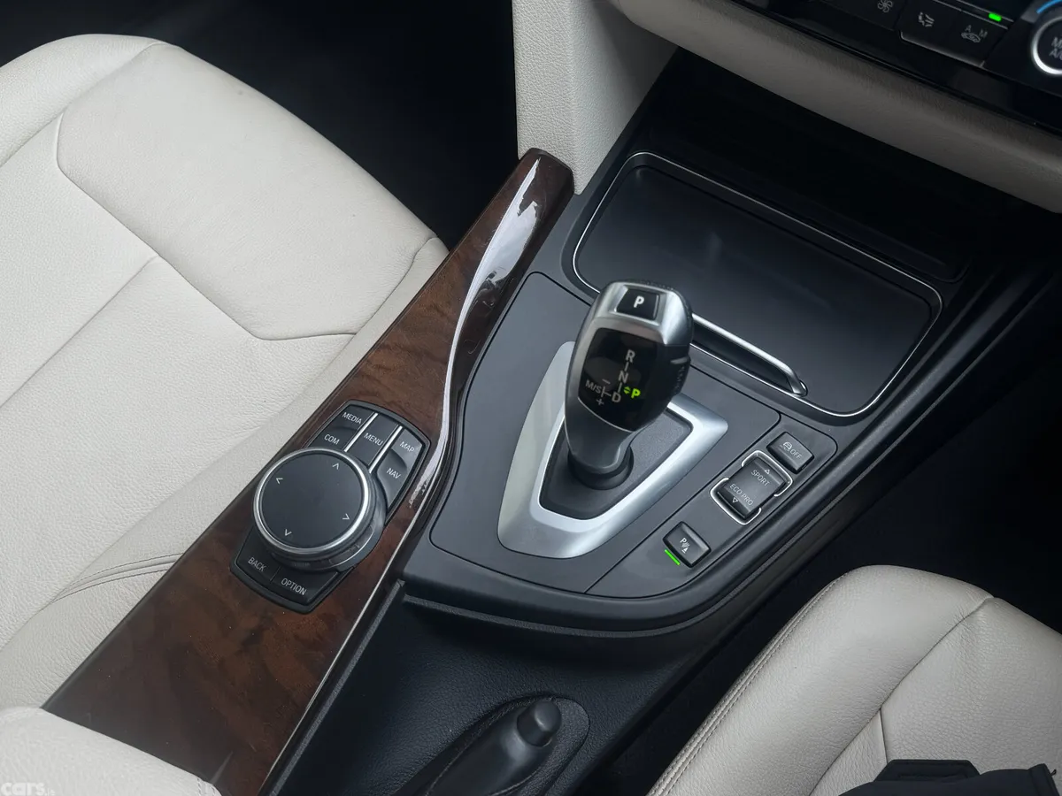 BMW 4-Series Coupe, Petrol, 2018, Black