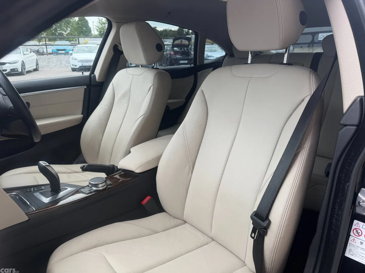 BMW 4-Series Coupe, Petrol, 2018, Black