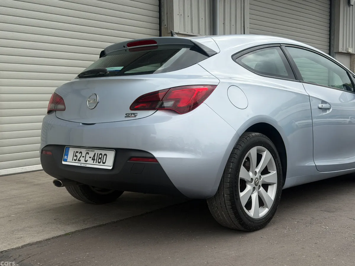 Opel Astra Hatchback, Diesel, 2015, Silver