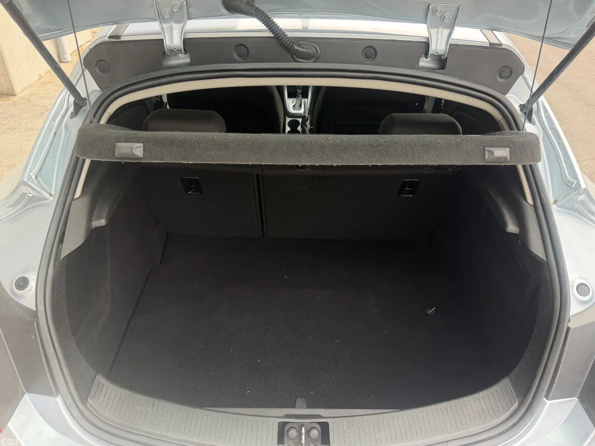 Opel Astra Hatchback, Diesel, 2015, Silver