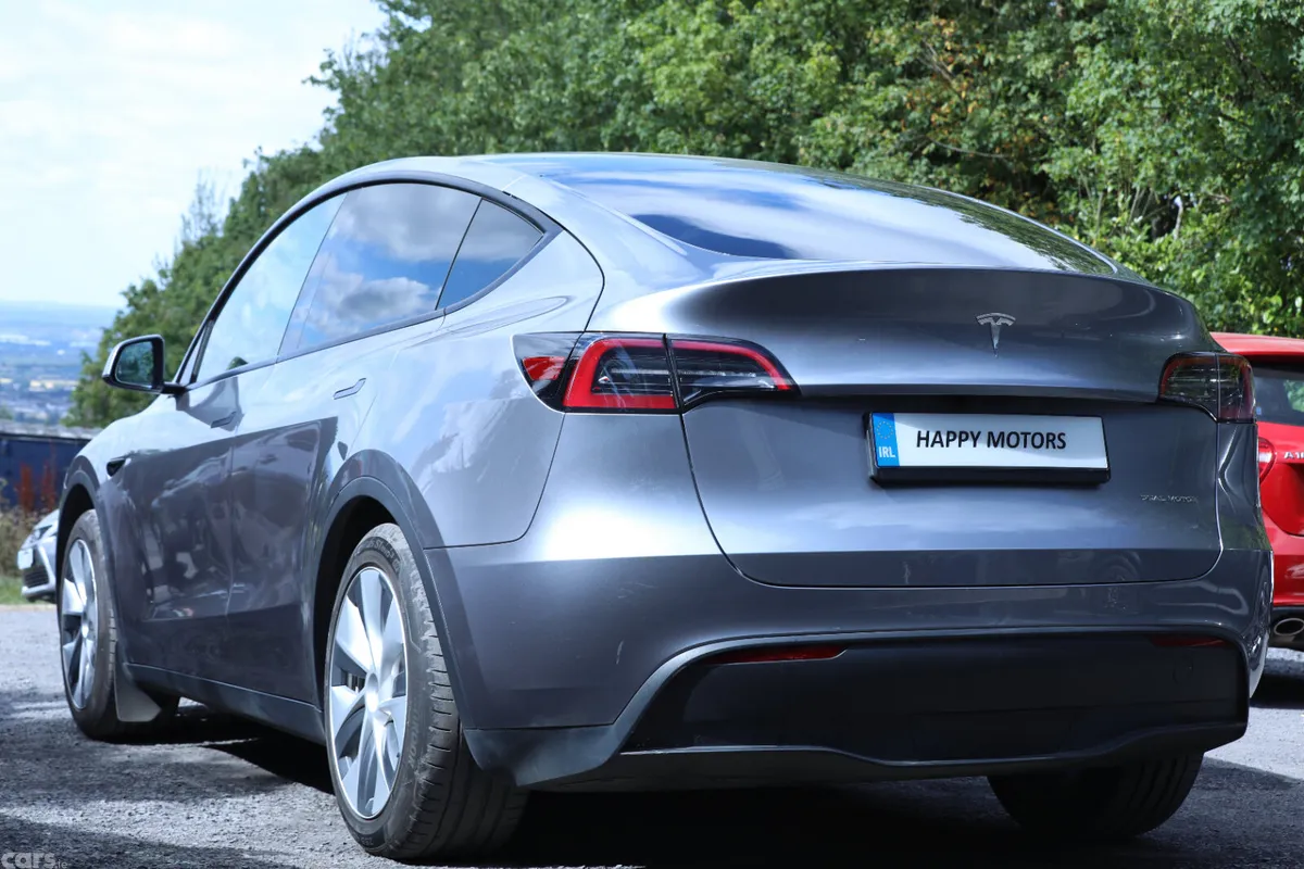 Tesla Model Y MPV, Electric, 2024, Grey