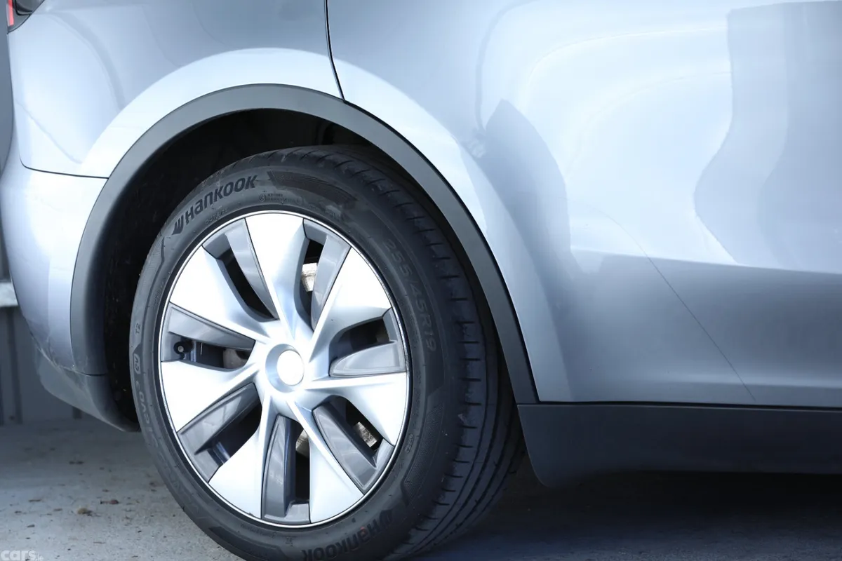 Tesla Model Y MPV, Electric, 2024, Grey