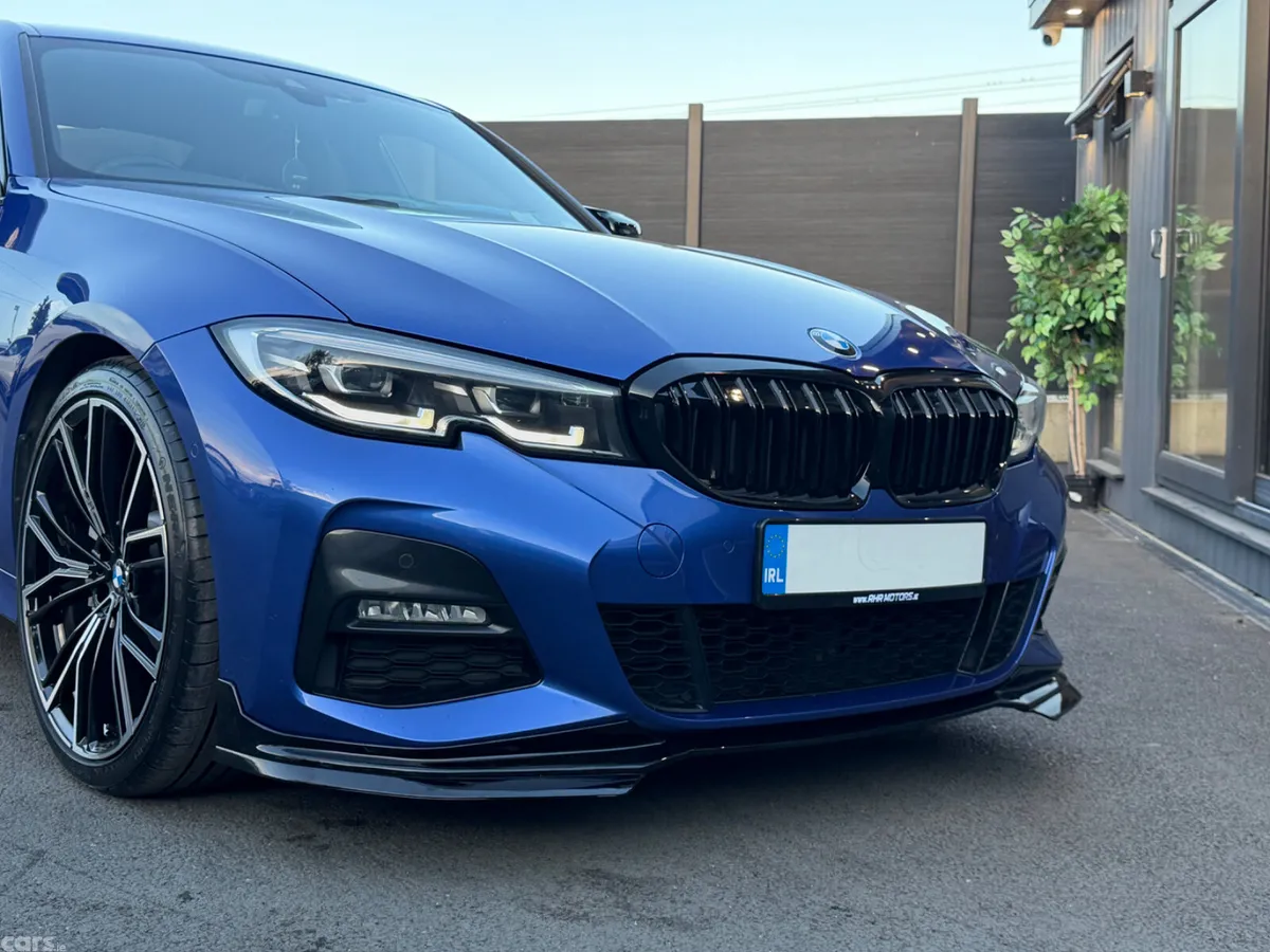 BMW 3-Series Saloon, Petrol Plug-in Hybrid, 2020, Blue