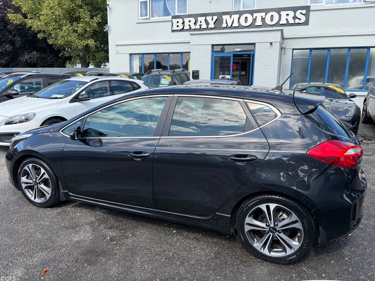 Kia Ceed Hatchback, Petrol, 2017, Black