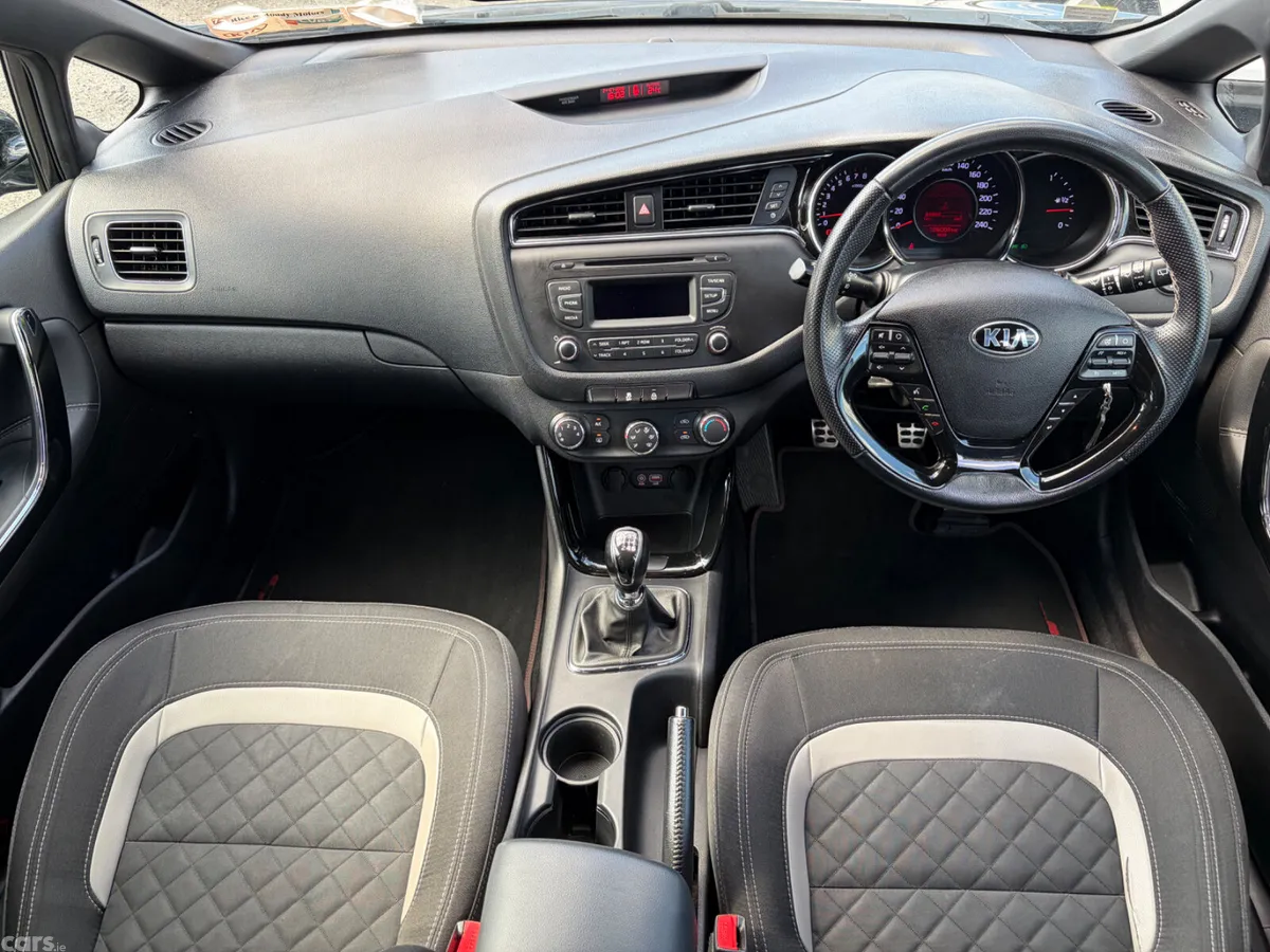 Kia Ceed Hatchback, Petrol, 2017, Black