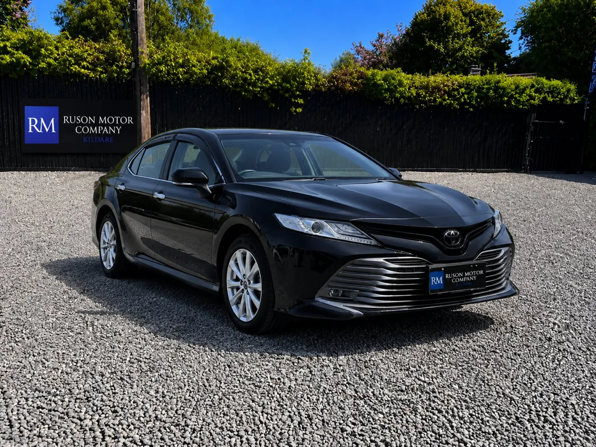 Toyota Camry Saloon, Petrol Hybrid, 2021, Black