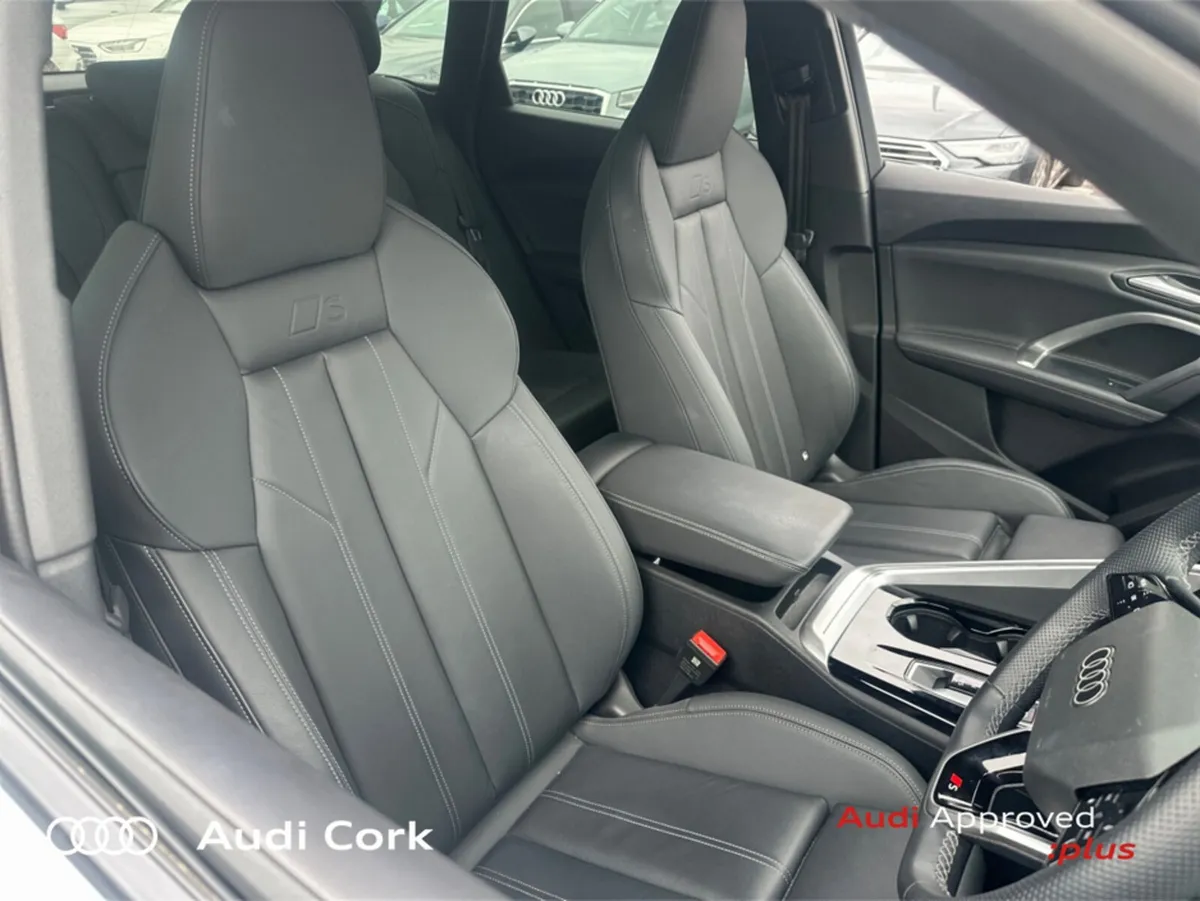 Audi Q5 SUV, Petrol Plug-in Hybrid, 2025, White