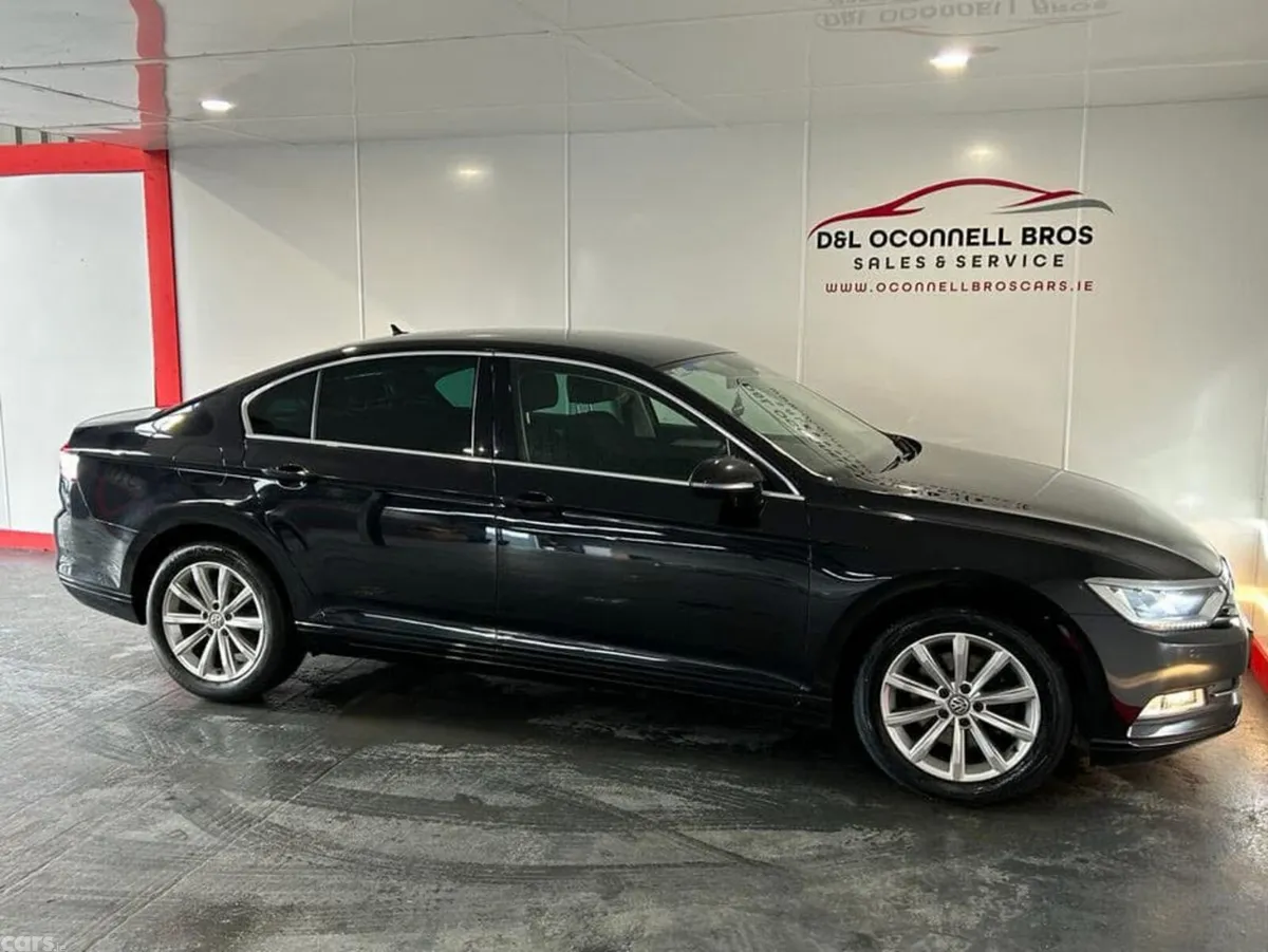 Volkswagen Passat Saloon, Diesel, 2018, Black
