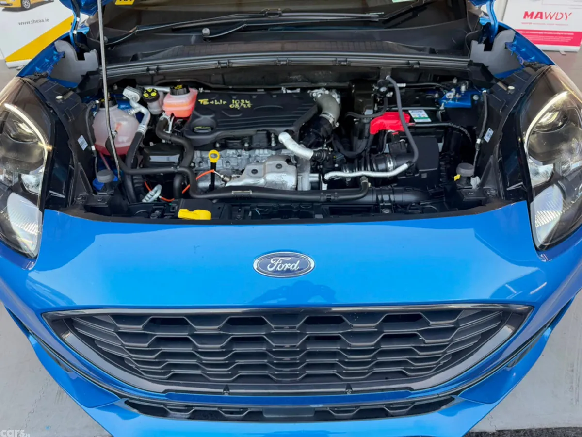 Ford Puma MPV, Diesel, 2021, Blue