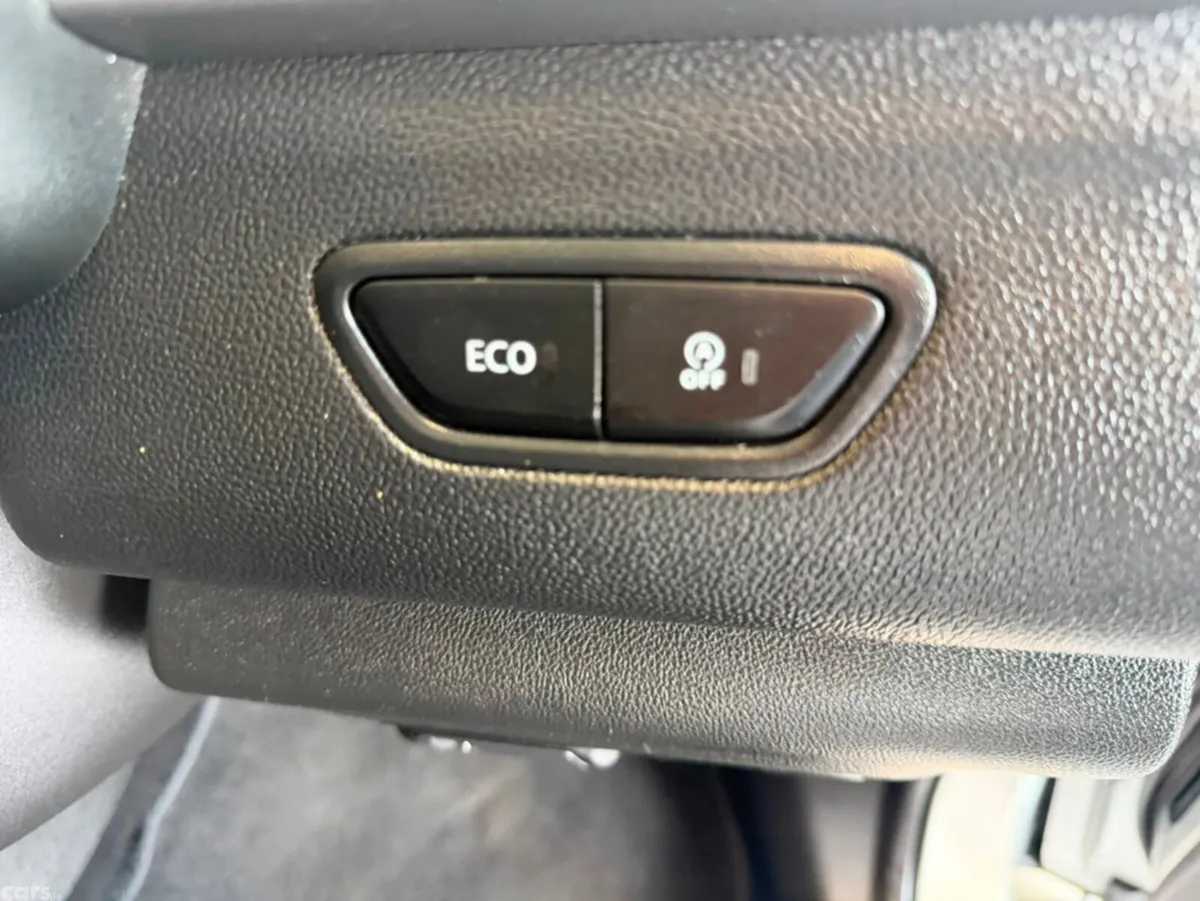 Renault Kadjar Hatchback, Diesel, 2016, Silver