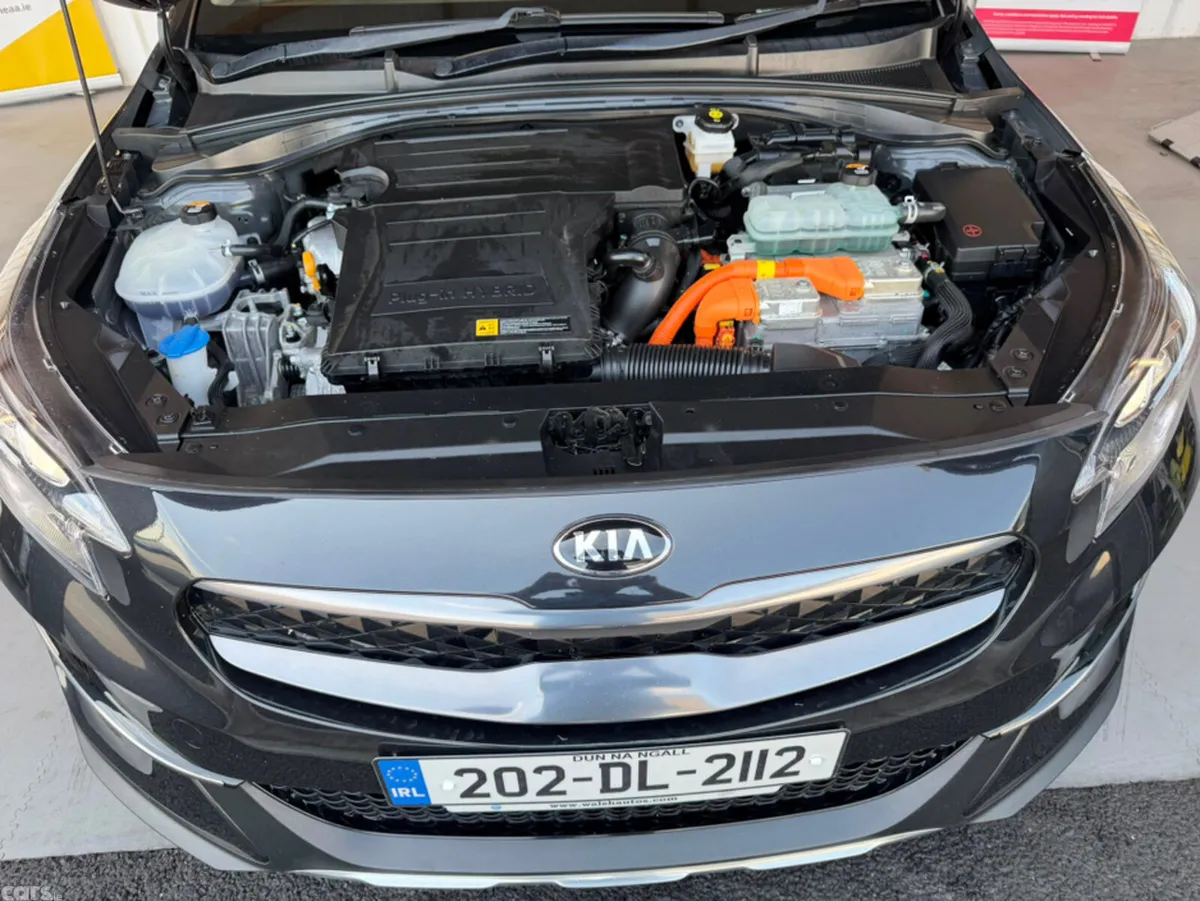 Kia XCeed Hatchback, Petrol Plug-in Hybrid, 2020, Black