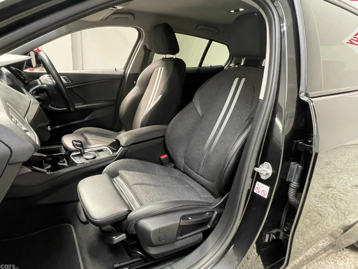 BMW 1-Series Hatchback, Diesel, 2022, Black