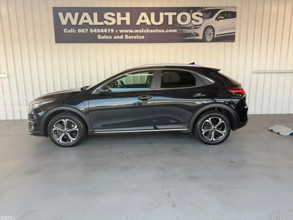 Kia XCeed Hatchback, Petrol Plug-in Hybrid, 2020, Black