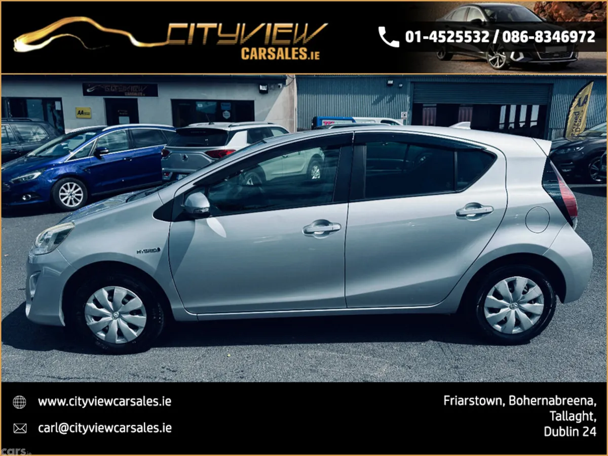 Toyota Aqua Hatchback, Petrol Hybrid, 2016, Silver