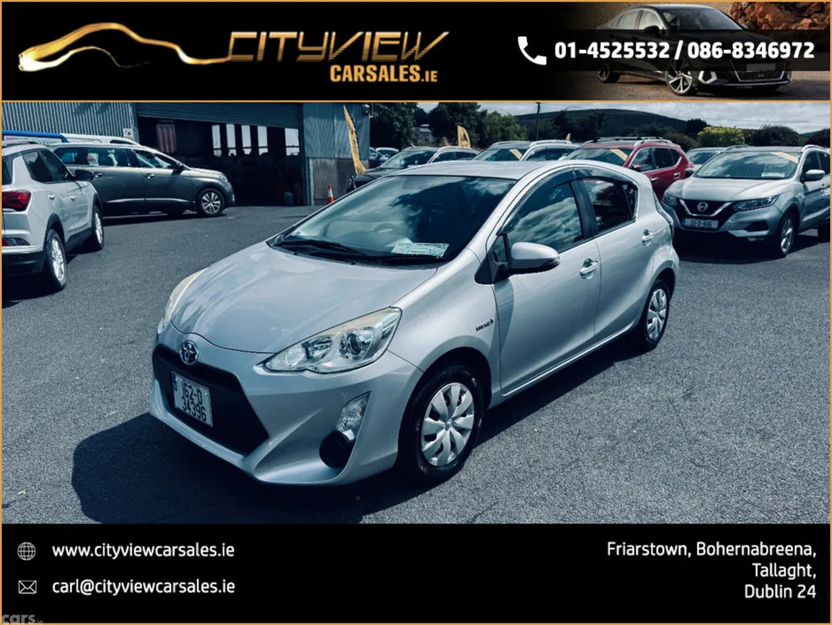Toyota Aqua Hatchback, Petrol Hybrid, 2016, Silver