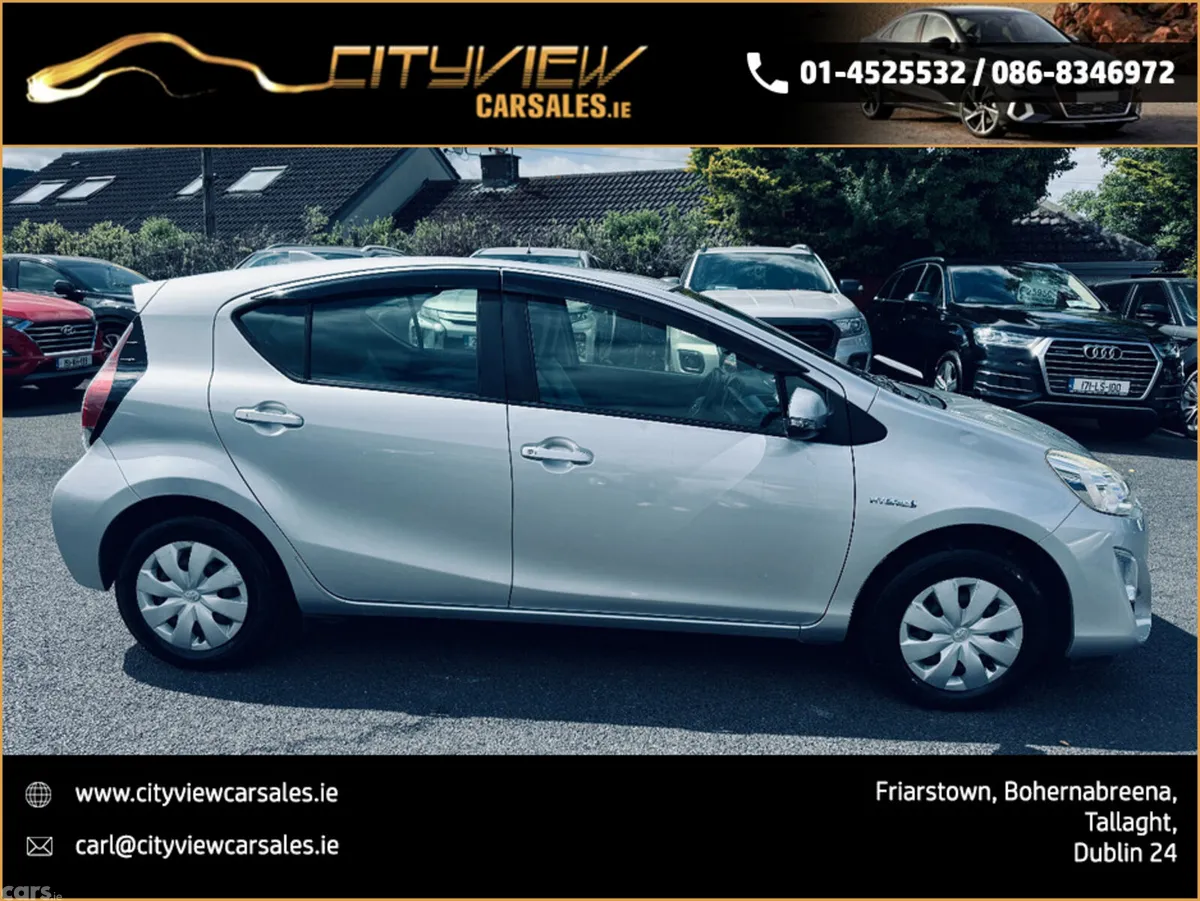 Toyota Aqua Hatchback, Petrol Hybrid, 2016, Silver