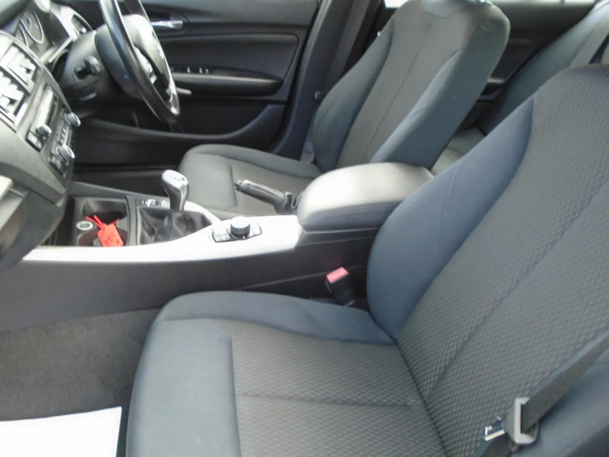 BMW 1-Series Hatchback, Diesel, 2013, Black