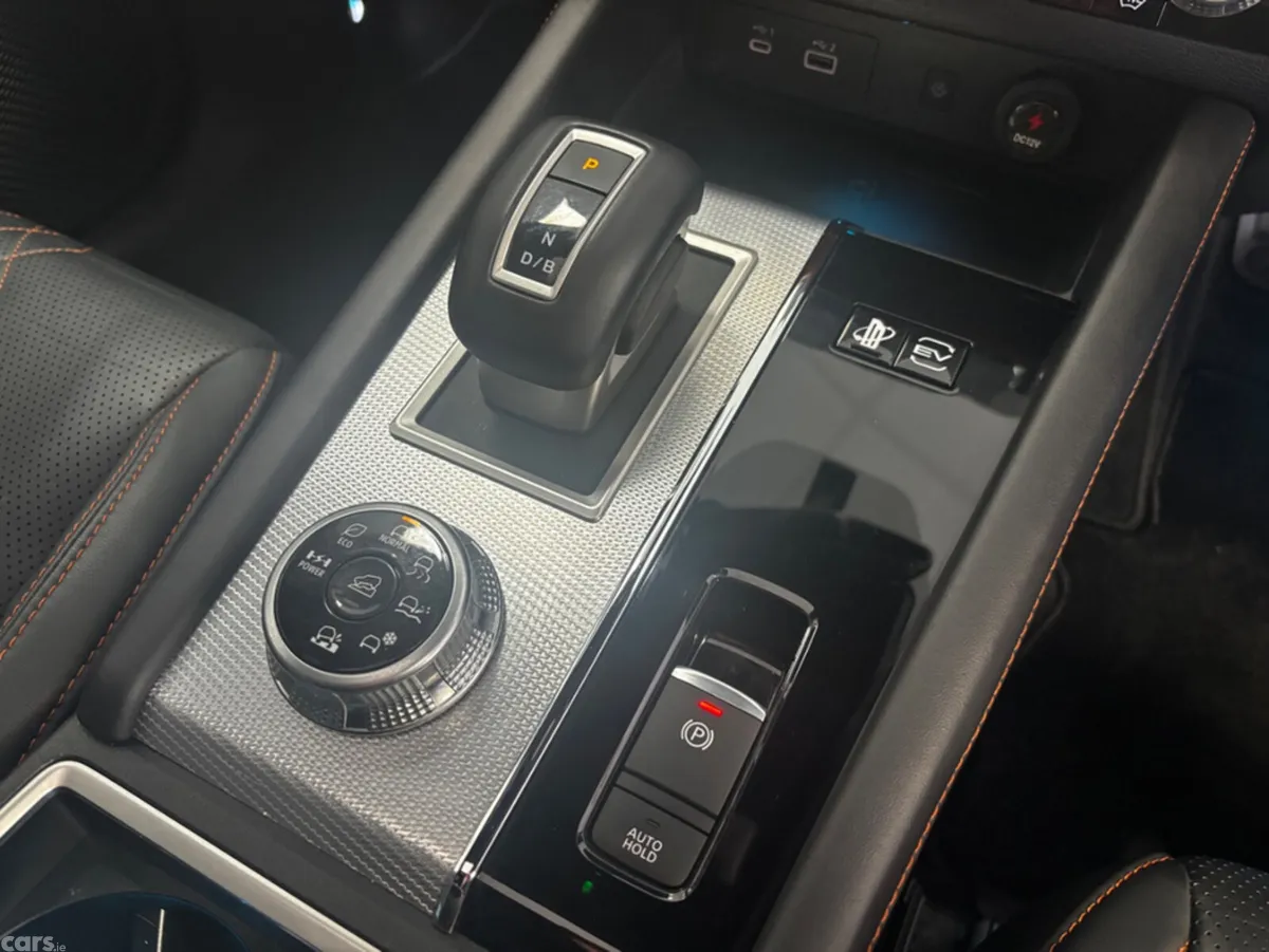 Mitsubishi Outlander SUV, Petrol Plug-in Hybrid, 2022, Silver
