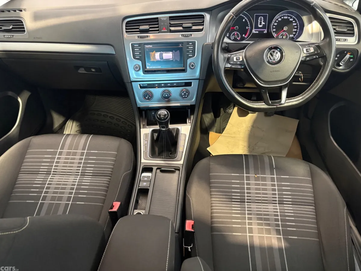 Volkswagen Golf Hatchback, Diesel, 2016, Silver