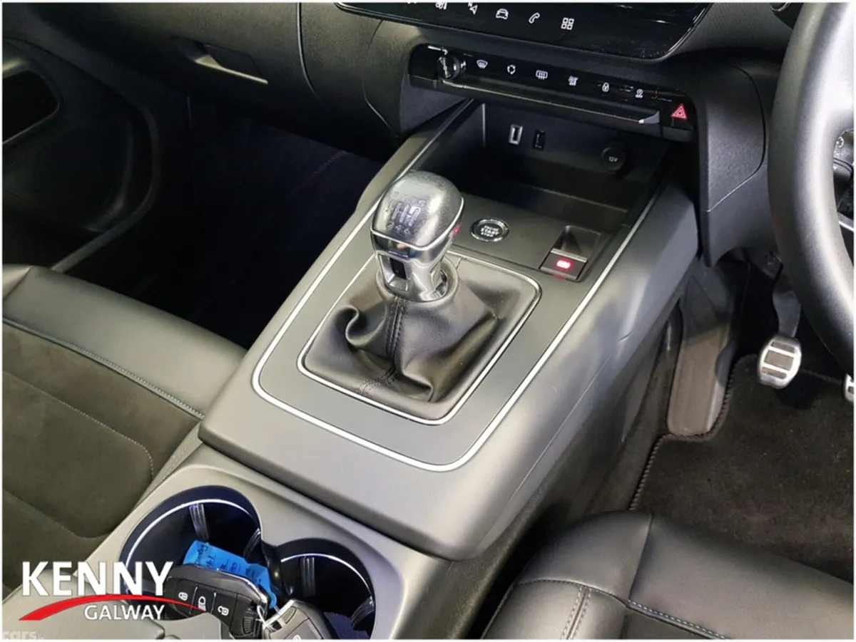 Citroen C5 Aircross Hatchback, Diesel, 2023, Blue