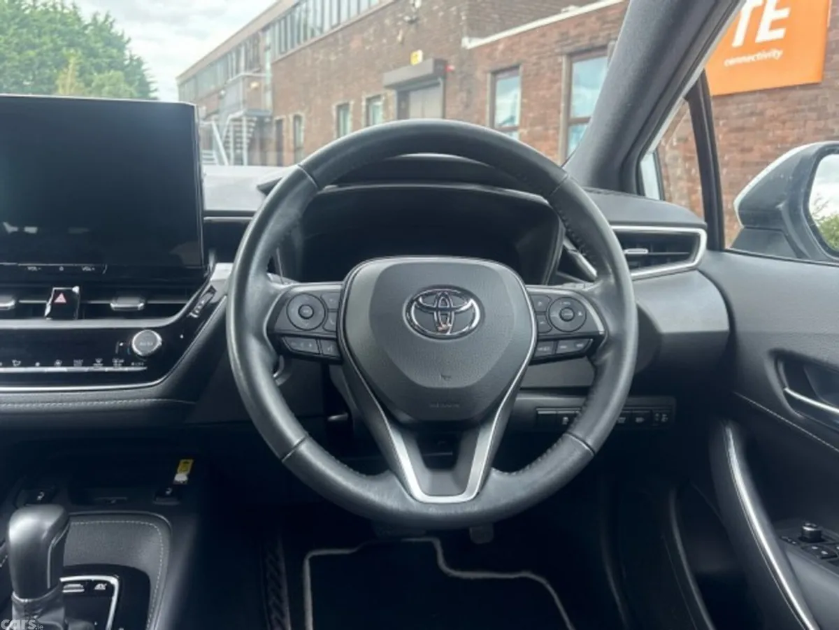Toyota Corolla Estate, Petrol Hybrid, 2023, White