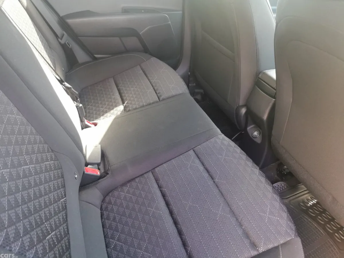 Kia Rio Hatchback, Petrol, 2023, Red