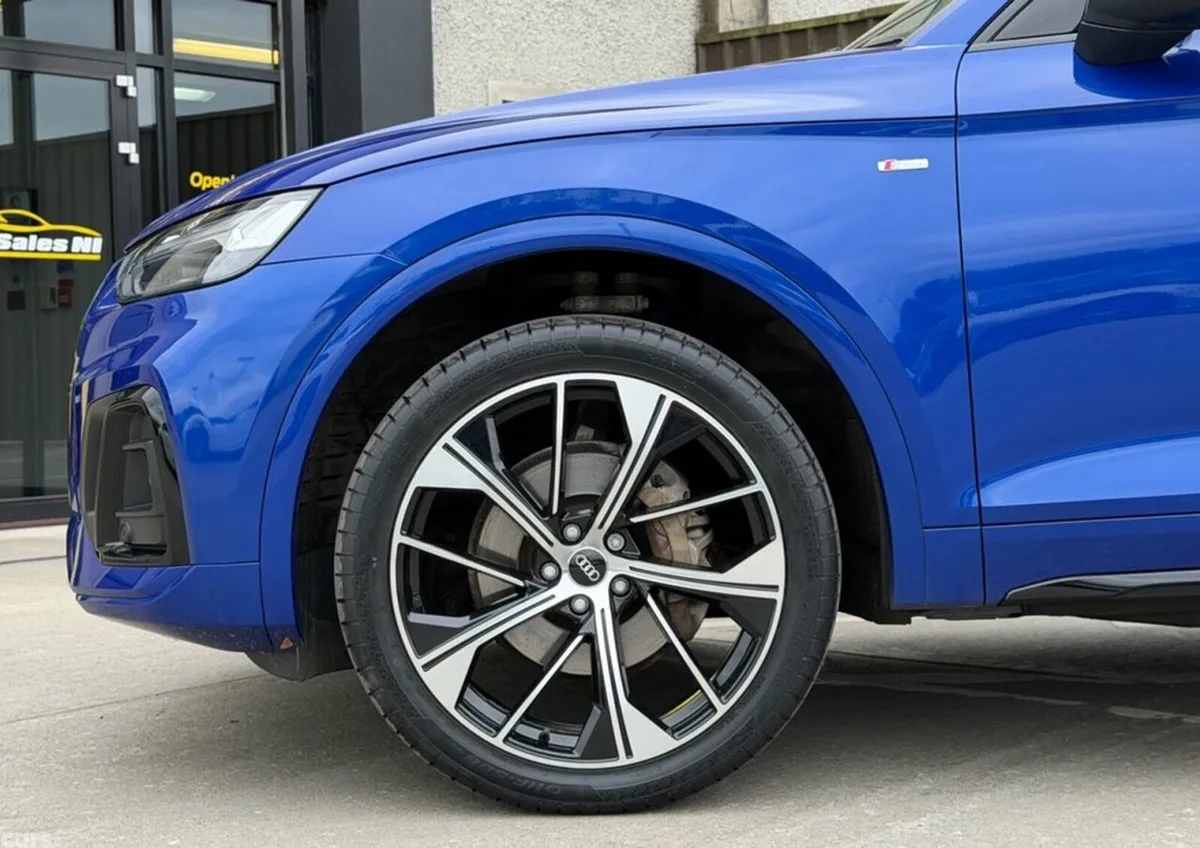 Audi Q5 SUV, Diesel Hybrid, 2022, Blue