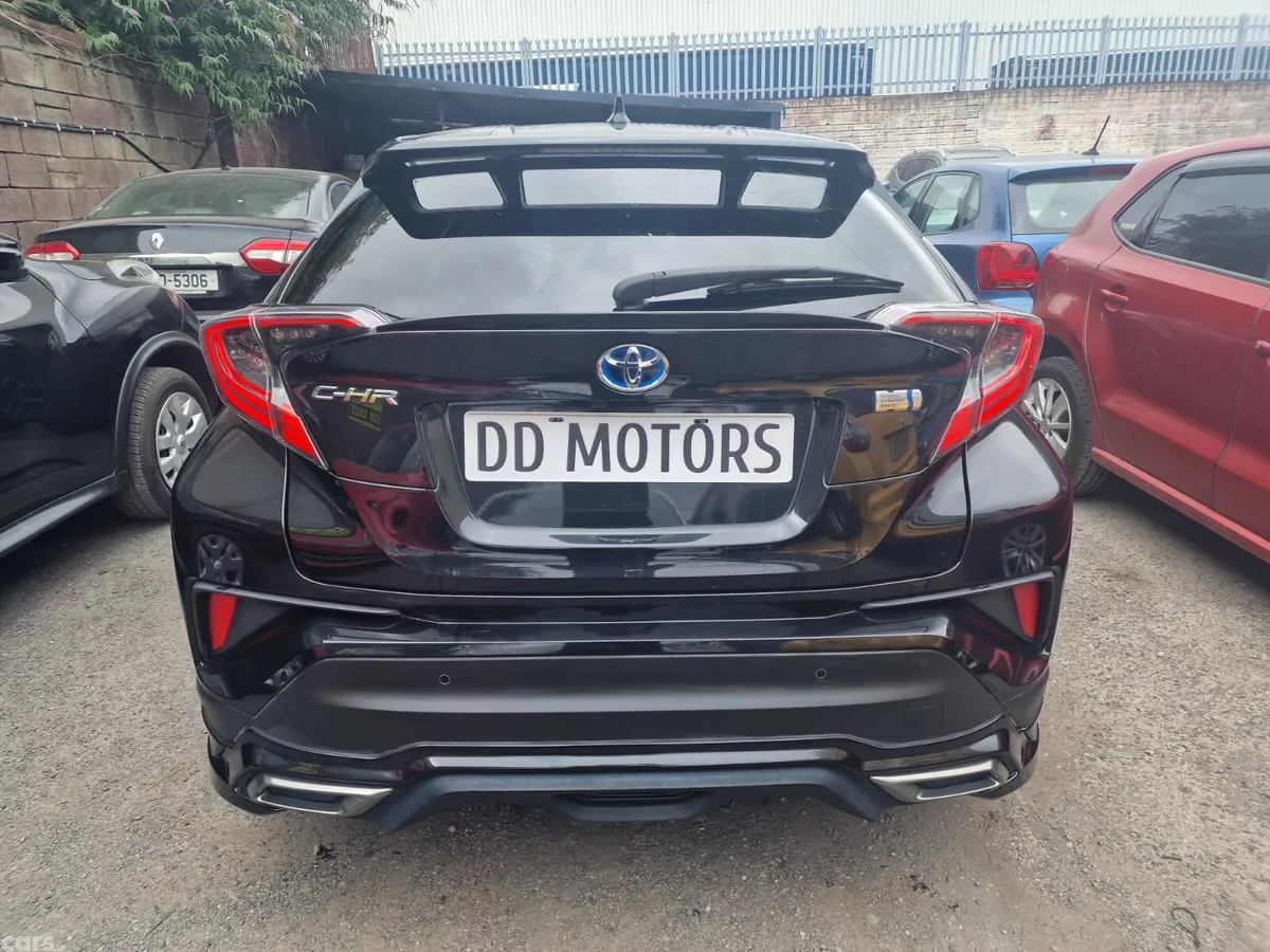 Toyota C-HR MPV, Petrol Hybrid, 2017, Black
