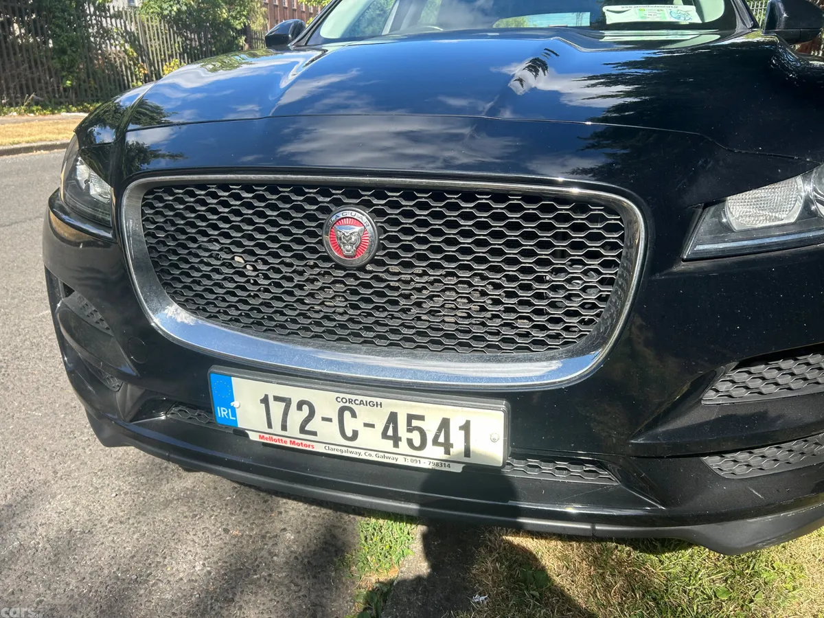 Jaguar F-Pace SUV, Diesel, 2017, Black
