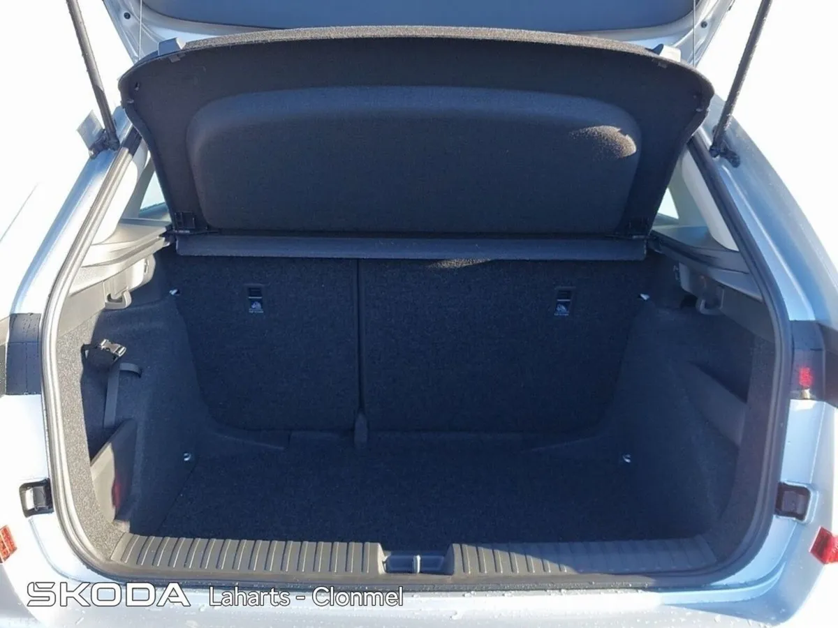 Skoda Kamiq SUV, Petrol, 2026, Silver