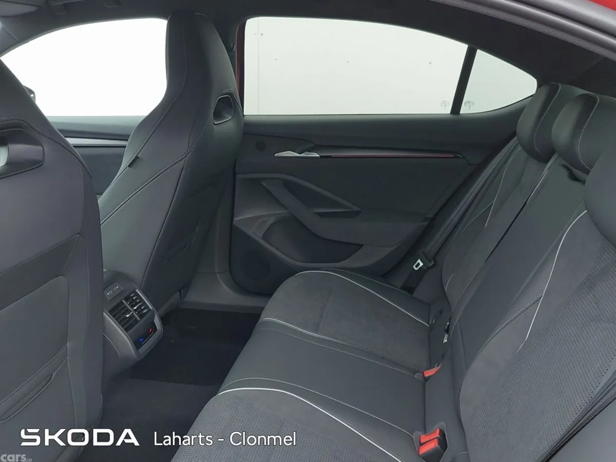 Skoda Superb Saloon, Diesel, 2026, Red