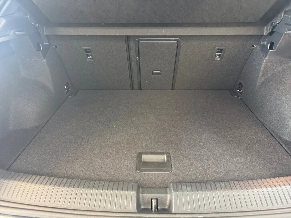 Volkswagen T-Roc SUV, Diesel, 2021, Grey