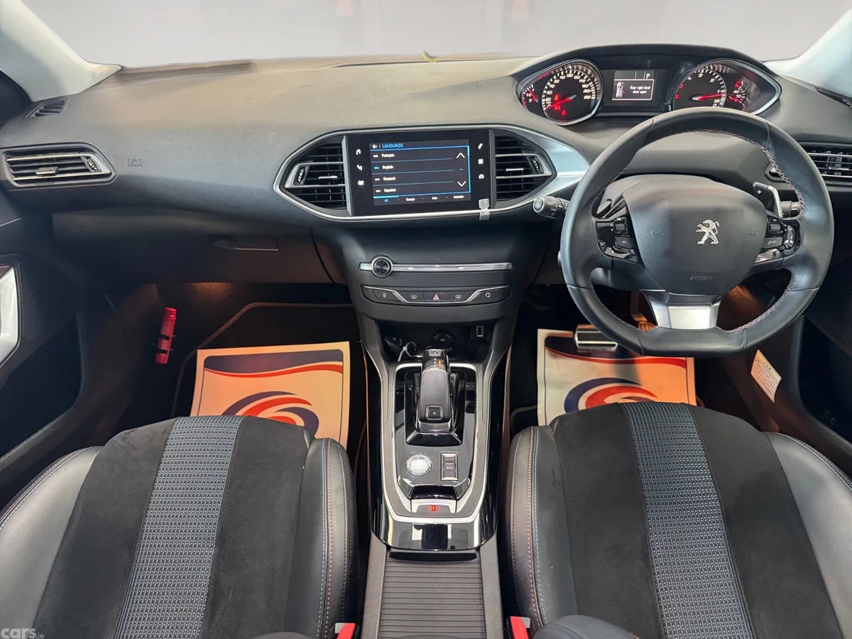 Peugeot 308 Hatchback, Diesel, 2019, Blue