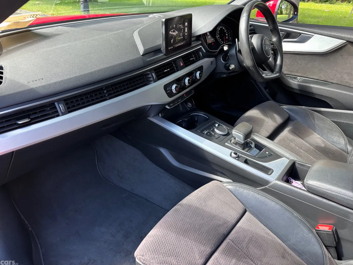 Audi A5 Coupe, Diesel, 2017, Red