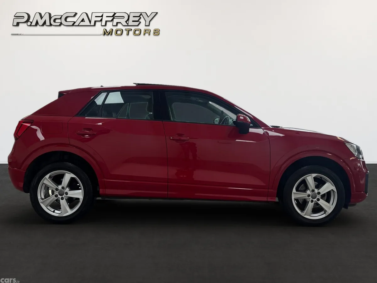 Audi Q2 SUV, Petrol, 2020, Red