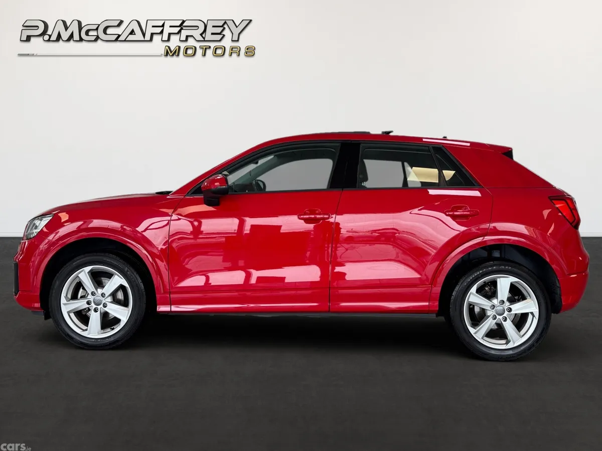 Audi Q2 SUV, Petrol, 2020, Red