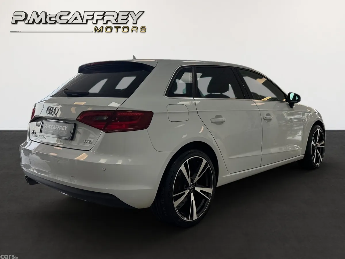 Audi A3 Hatchback, Petrol, 2015, White