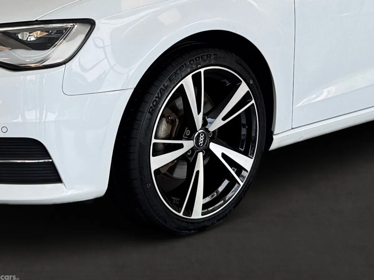 Audi A3 Hatchback, Petrol, 2015, White