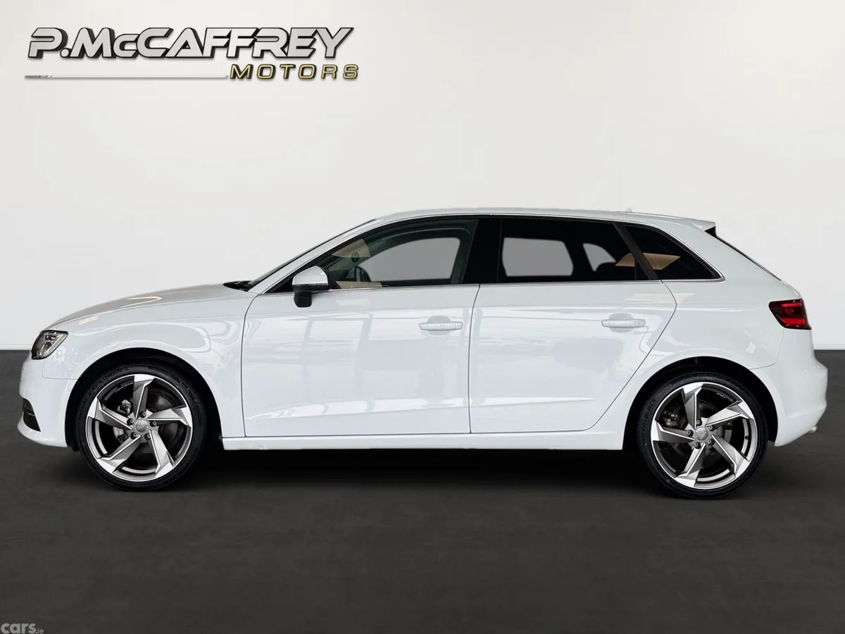 Audi A3 Hatchback, Petrol, 2015, White