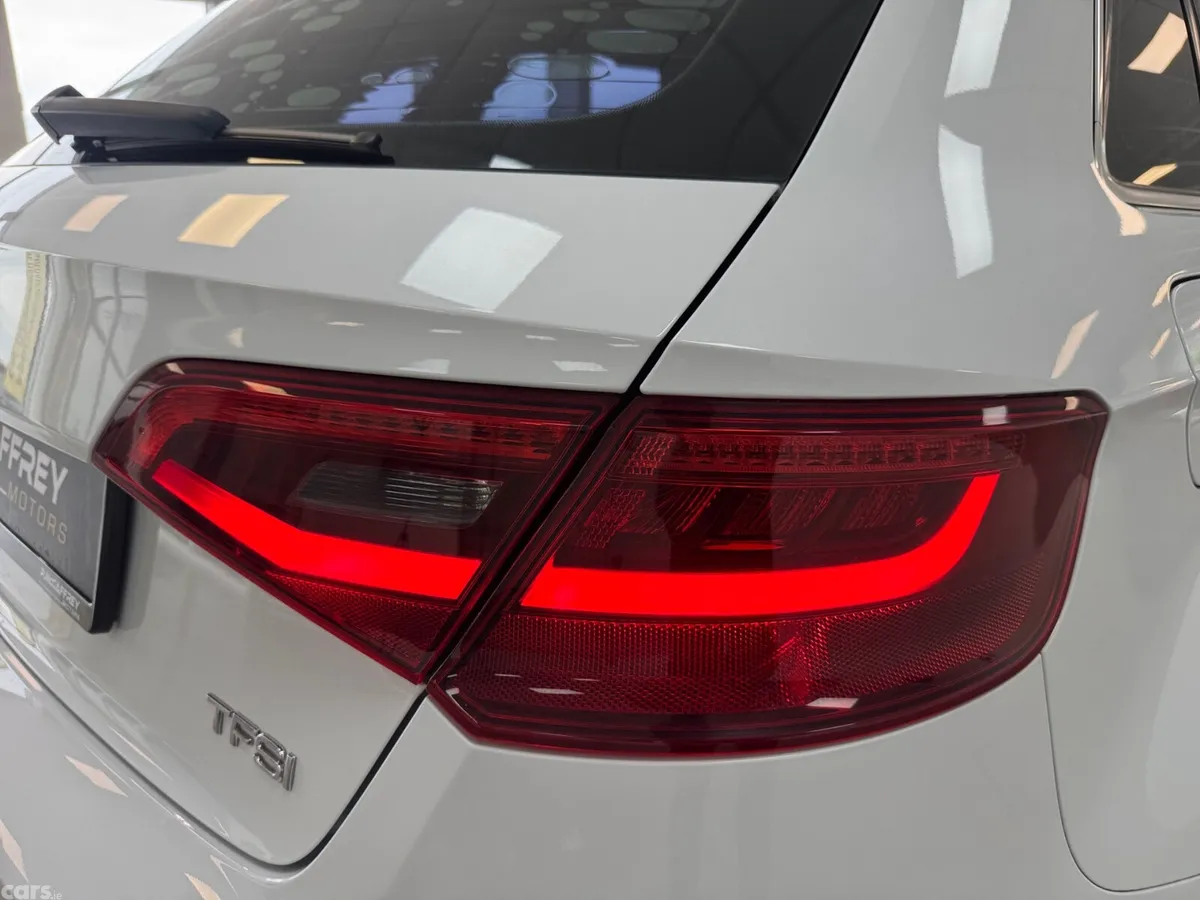 Audi A3 Hatchback, Petrol, 2015, White