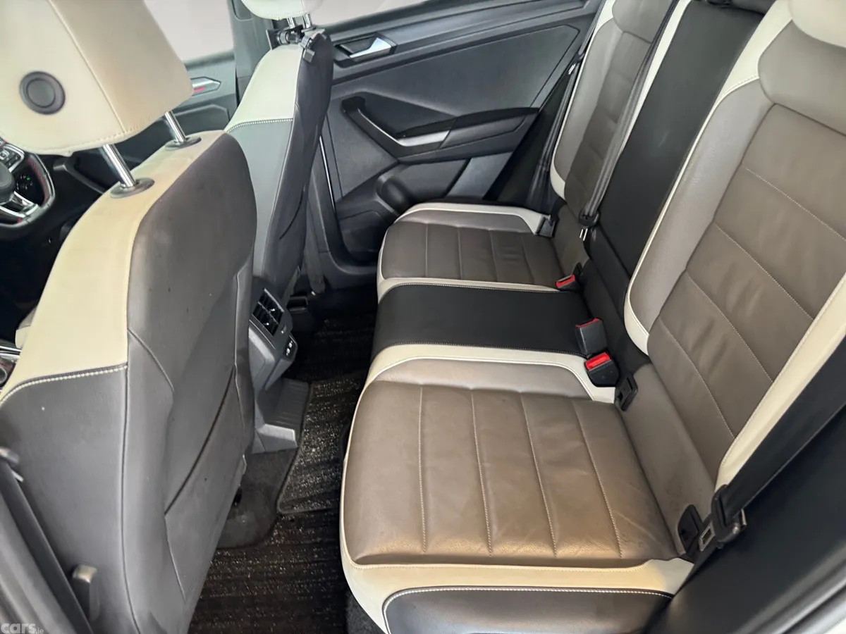 Volkswagen T-Roc SUV, Diesel, 2021, White